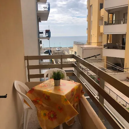 Apartment , Lido San Giovanni Nuovo